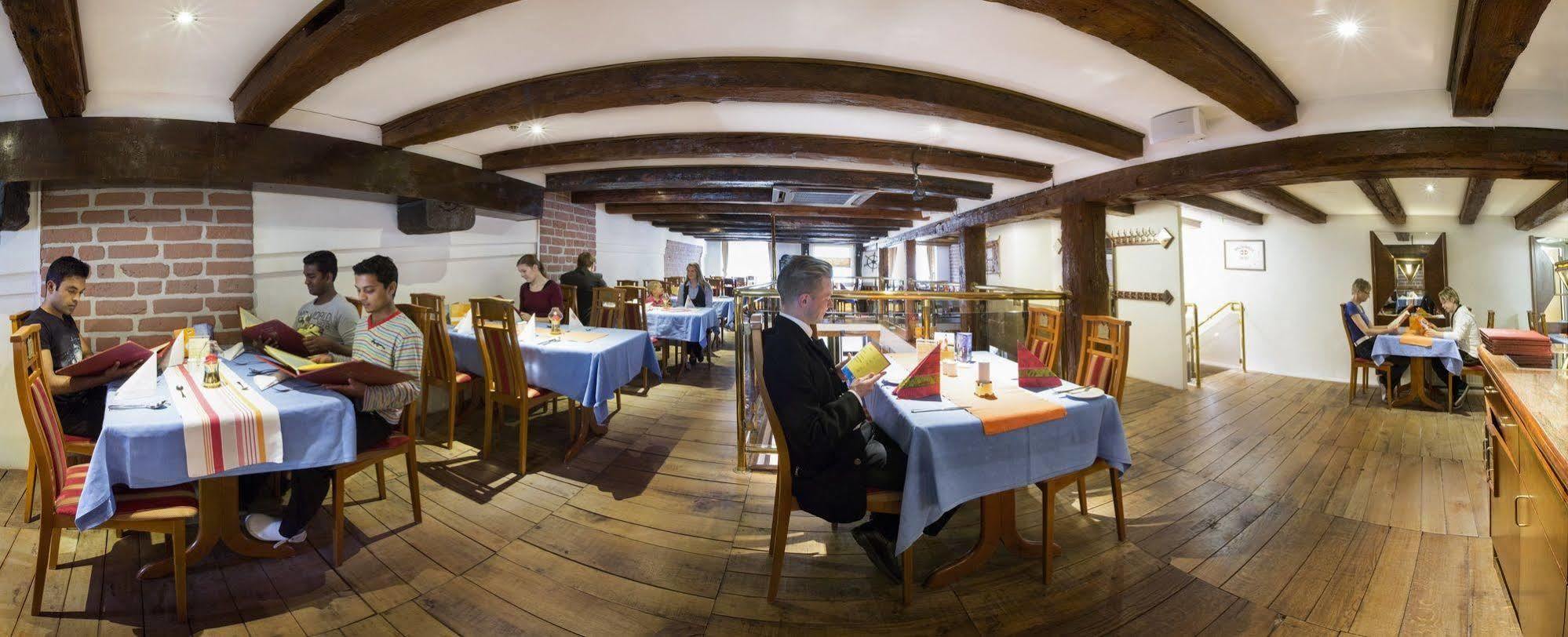 City Partner Hotel Alter Speicher วิสมาร์ ภายนอก รูปภาพ