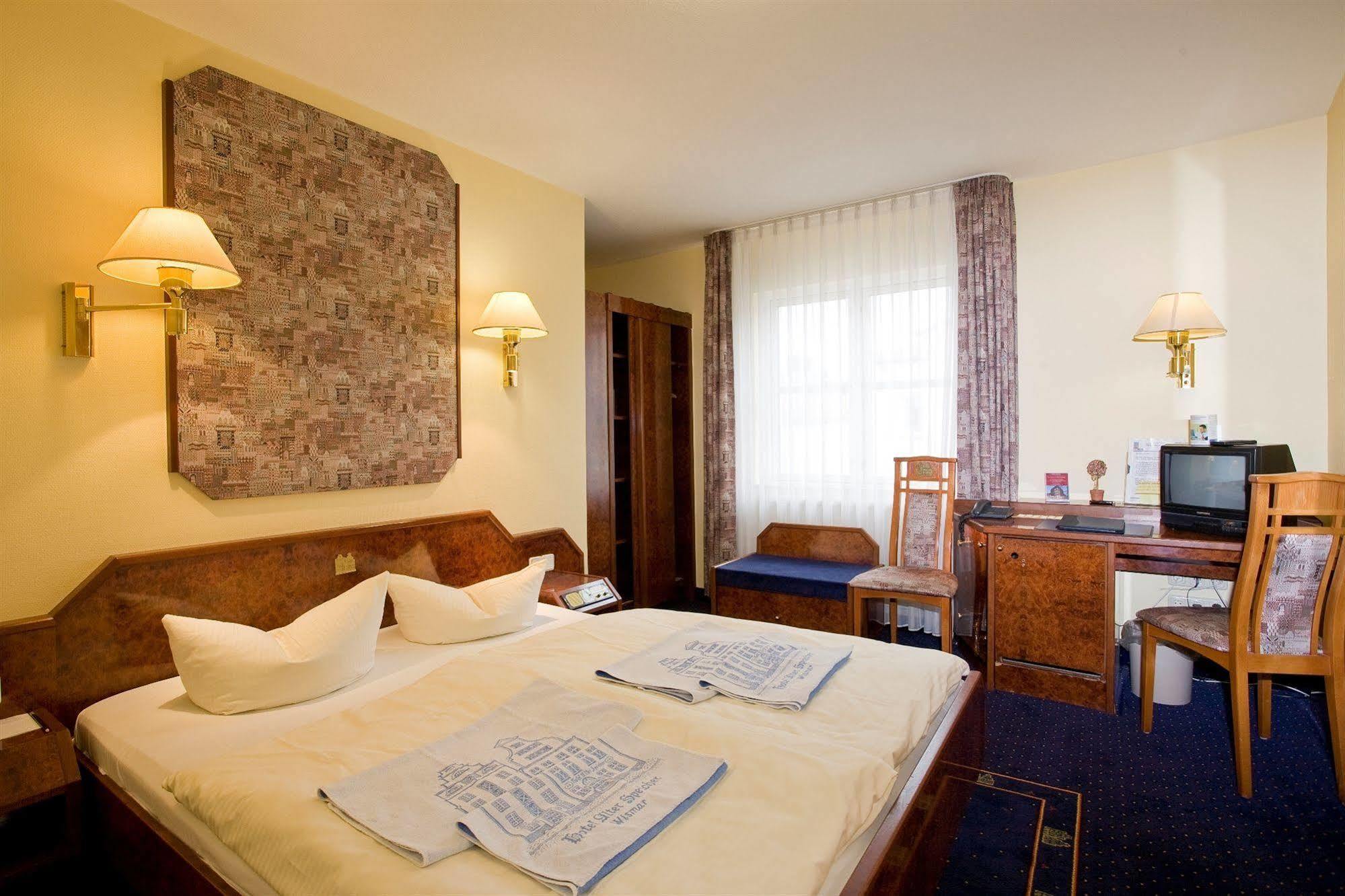 City Partner Hotel Alter Speicher วิสมาร์ ภายนอก รูปภาพ